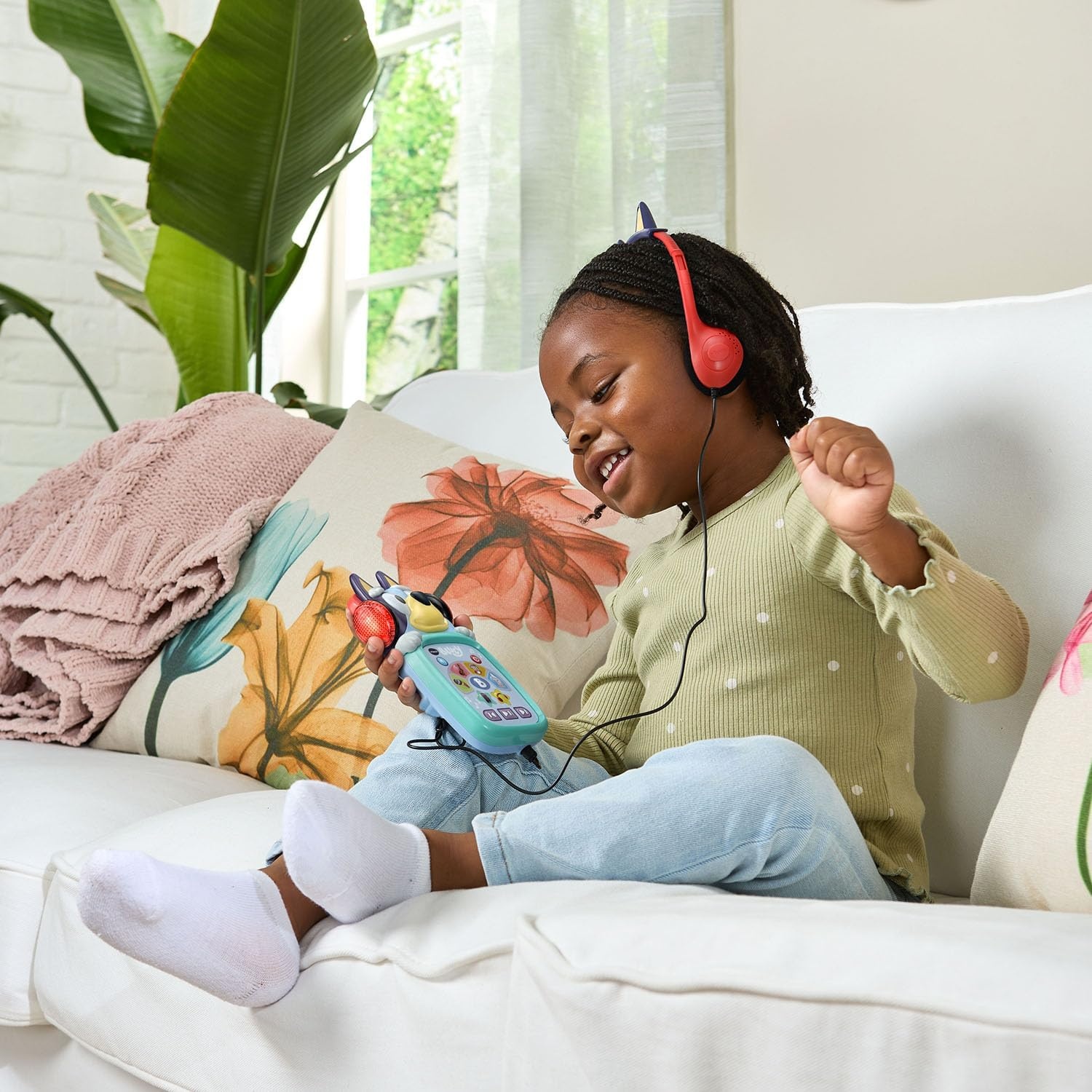 image:imageVTech Bluey Musical Moments Player with Music from the Show