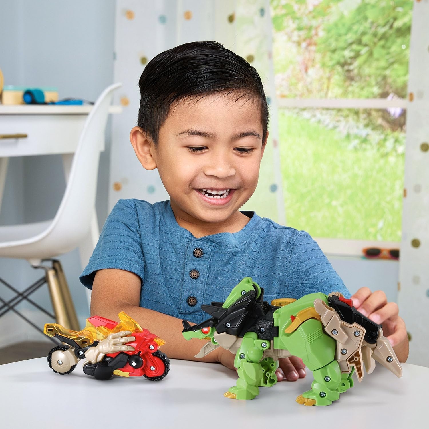 image:imageVTech Switch and Go Boost Lightning the Spinosaurus