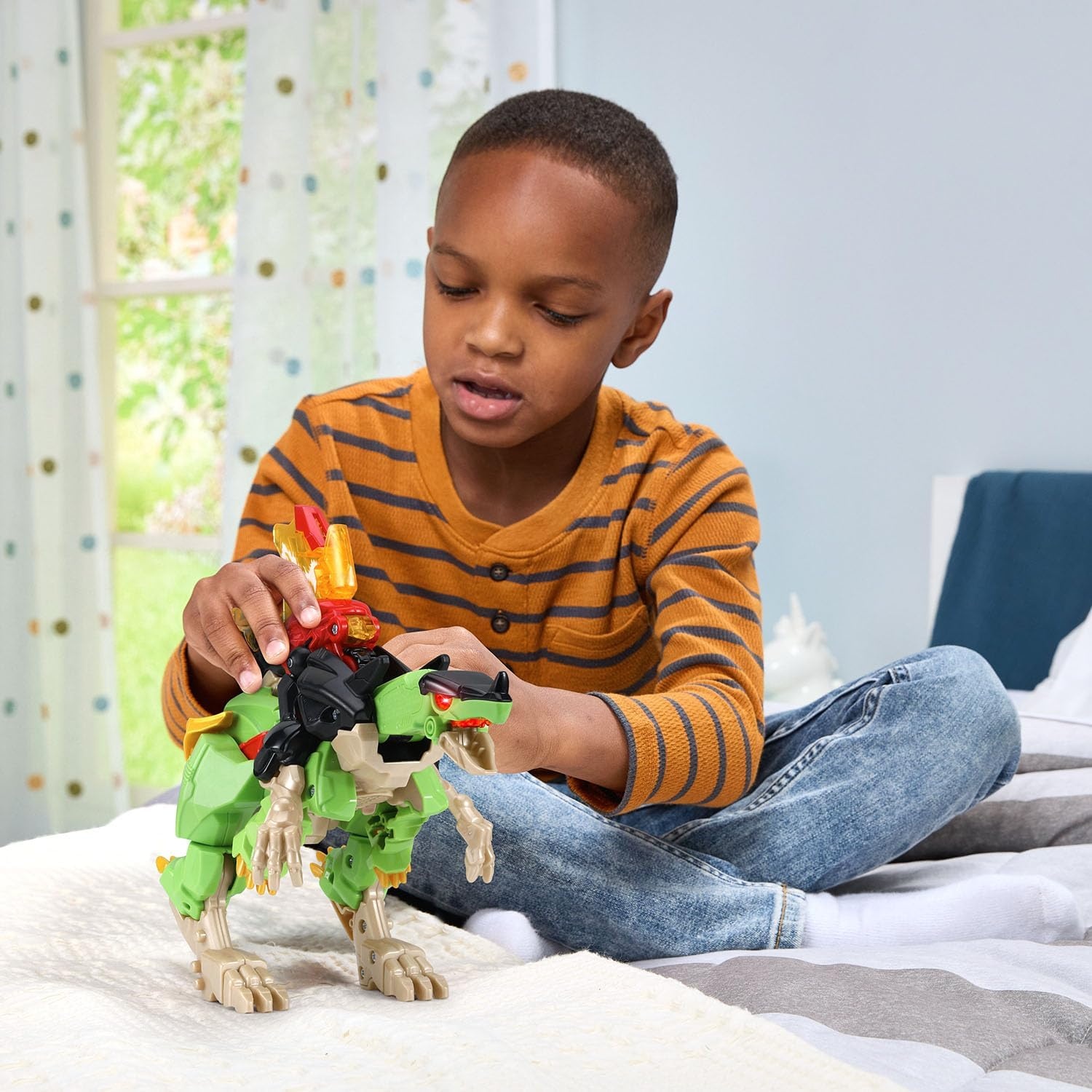 image:imageVTech Switch and Go Boost Lightning the Spinosaurus