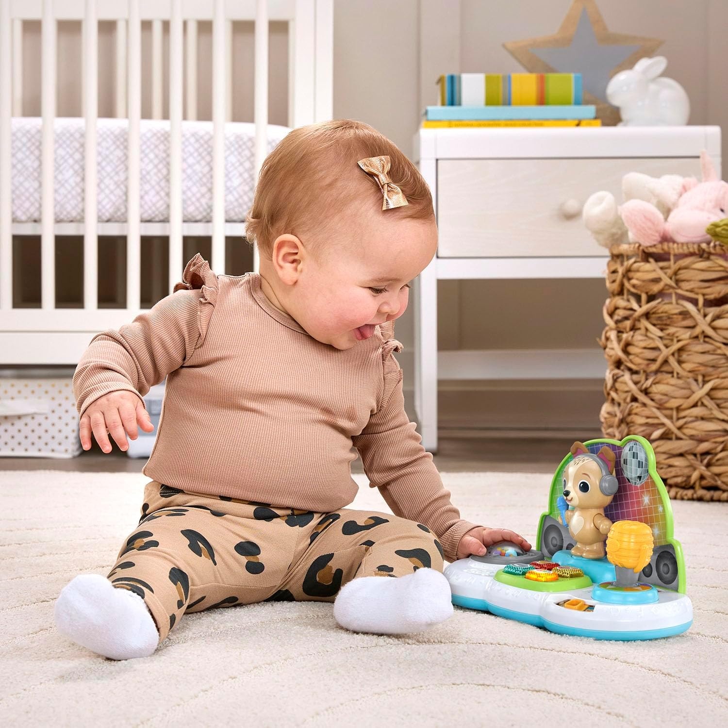 image:imageVTech Bark and Bop Dance Party Musical DJ Puppy Toy